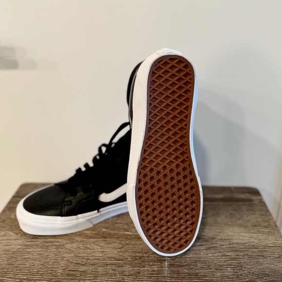RARE NWT VANS SK8-HI REISSUE IN “DREAM LEATHER” - Picture 5 of 6